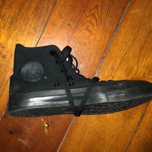 Converse All Stars all black